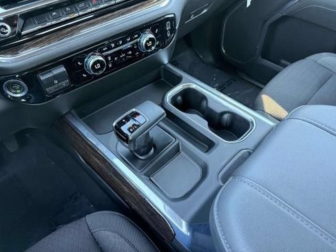 Used 2023 GMC Sierra 1500 Elevation w/ LPO, Elevation Black Package AWD/4WD image 31