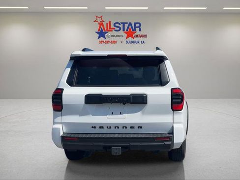 Used 2025 Toyota 4Runner SR5 RWD image 6