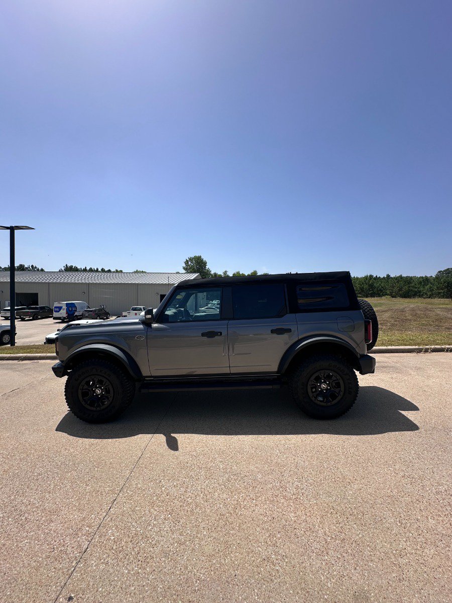 Used 2024 Ford Bronco Wildtrak AWD/4WD image 2