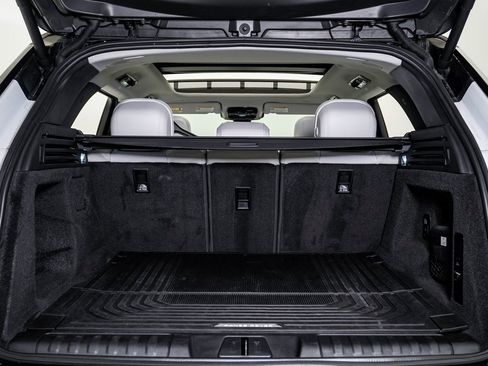 Used 2024 Land Rover Range Rover Sport SE image 26