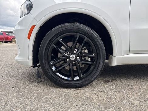 Used 2024 Dodge Durango GT image 16