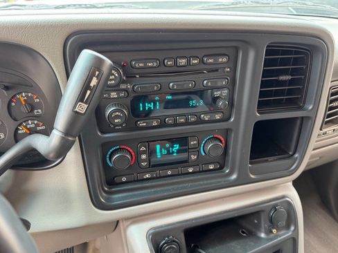 Used 2005 Chevrolet Silverado 3500 LT w/ Heavy-Duty Power Package image 54