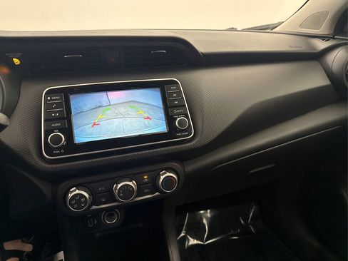 Used 2022 Nissan Kicks S FWD image 36