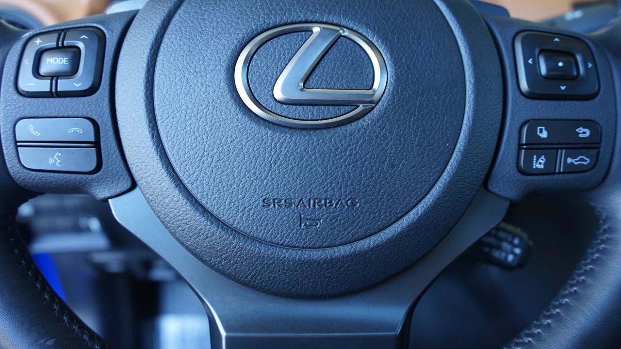 Used 2024 Lexus IS 350 F Sport RWD image 18