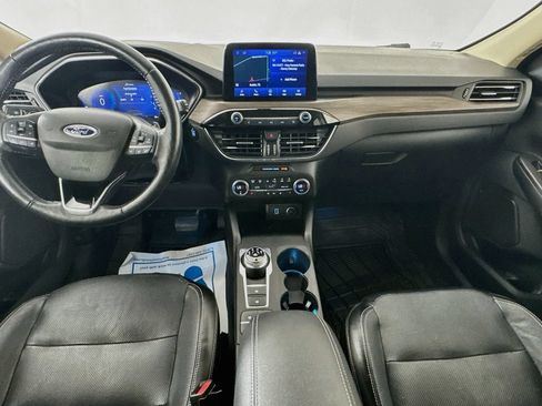 Used 2020 Ford Escape Titanium AWD/4WD image 25