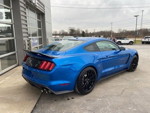 Used 2019 Ford Mustang Shelby GT350 w/ Technology Package image 3