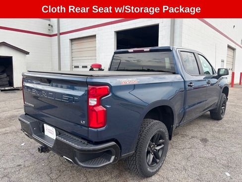 Used 2019 Chevrolet Silverado 1500 LT Trail Boss w/ Convenience Package AWD/4WD image 3