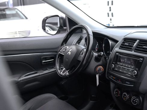 Used 2016 Mitsubishi Outlander Sport ES FWD image 17