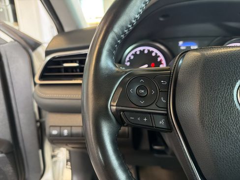 Used 2024 Toyota Camry SE FWD image 17