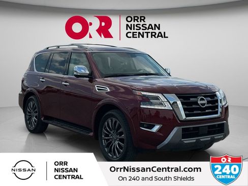 Used 2024 Nissan Armada Platinum w/ Captain's Chairs Package RWD image 3