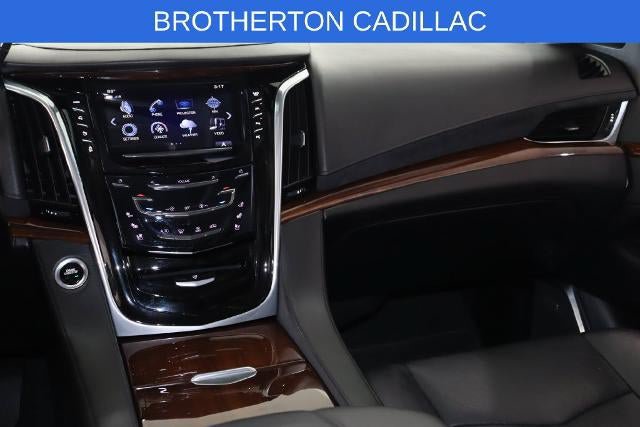 Used 2020 Cadillac Escalade ESV Luxury AWD/4WD image 24