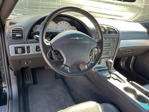 Used 2002 Ford Thunderbird image 10