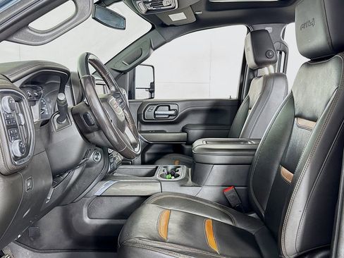 Used 2020 GMC Sierra 3500 AT4 w/ AT4 Preferred Package image 11