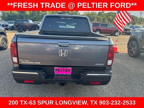 Used 2017 Honda Ridgeline RTL-T image 9