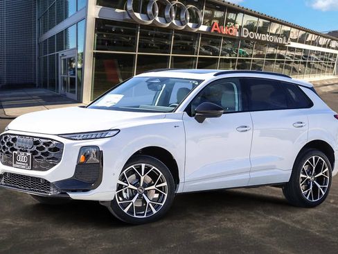 New 2026 Audi Q3 quattro 2.0T image 1