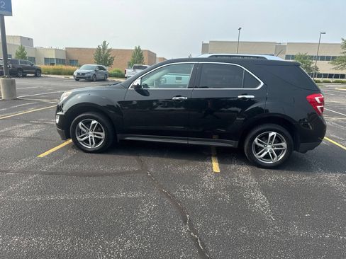 Used 2017 Chevrolet Equinox Premier w/ Enhanced Convenience Package FWD image 40