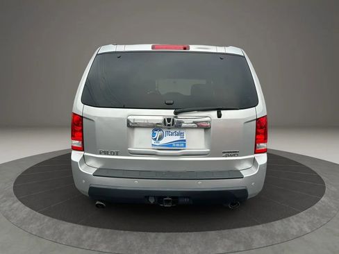Used 2010 Honda Pilot Touring image 11