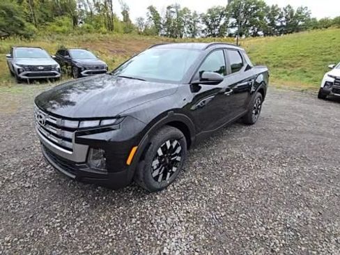 Used 2025 Hyundai Santa Cruz SEL AWD/4WD image 2