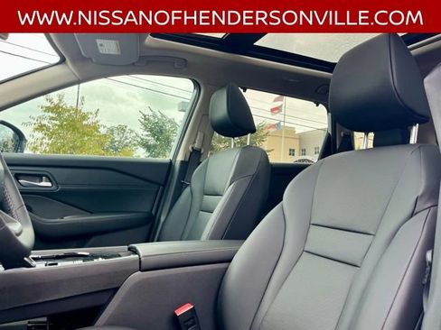 New 2026 Nissan Rogue SV w/ SV Premium Package FWD image 22