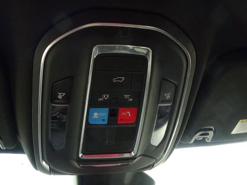 Used 2022 Jeep Wagoneer Series II image 28