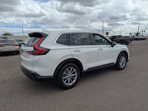Used 2024 Honda CR-V EX image 5