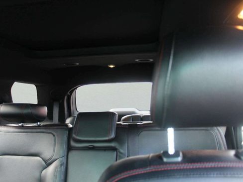 Used 2016 Ford Explorer Sport w/ Equipment Group 401A image 7