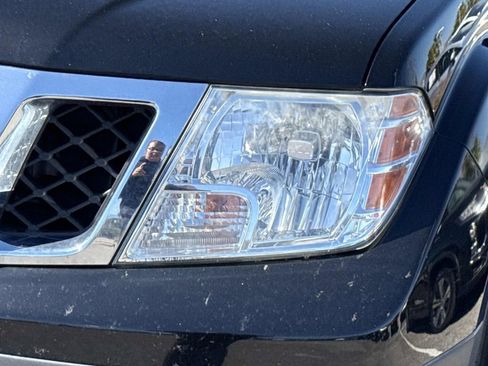 Certified 2021 Nissan Frontier S w/ S Utility Package image 10