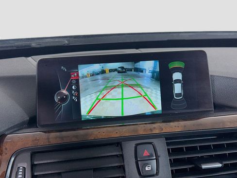 Used 2016 BMW 328i Gran Turismo xDrive image 19