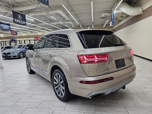Used 2019 Audi Q7 3.0T Premium Plus w/ Premium Plus Package image 9