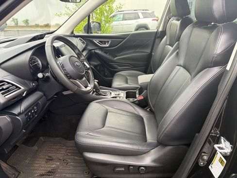Used 2023 Subaru Forester Touring AWD/4WD image 30
