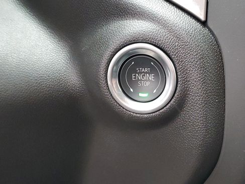 New 2025 GMC Sierra 3500 Pro w/ Convenience Package image 22