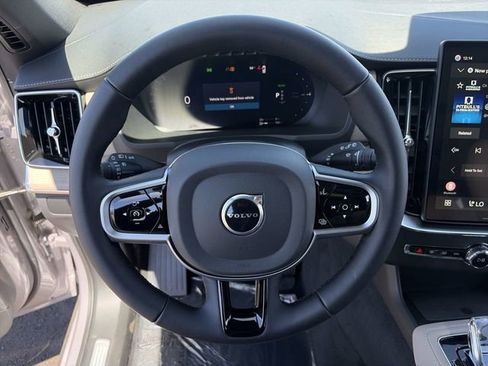 New 2026 Volvo XC90 T8 Ultra w/ Protection Package AWD/4WD image 21
