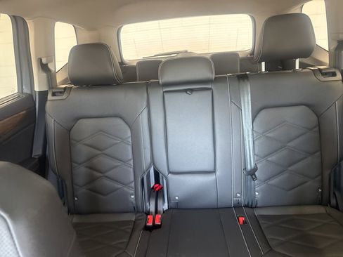 New 2026 Volkswagen Atlas SE image 26