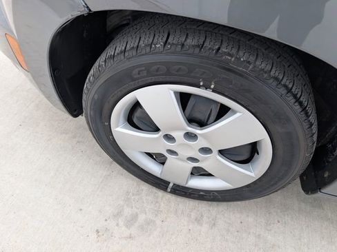 Used 2009 Chevrolet HHR LT FWD image 7