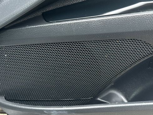 Used 2018 Toyota Camry XSE image 22