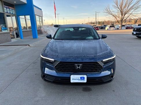 Certified 2025 Honda Accord EX-L image 2