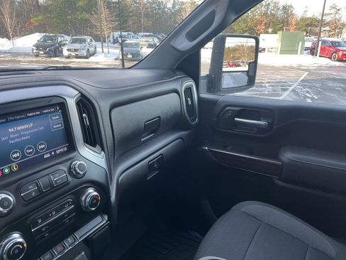 Used 2022 GMC Sierra 2500 SLE w/ Snow Plow Prep/Camper Package image 28