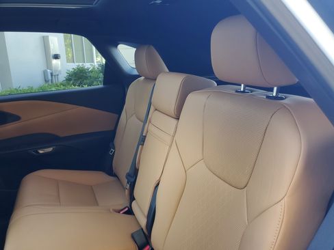 Used 2023 Lexus RX 350 FWD image 13