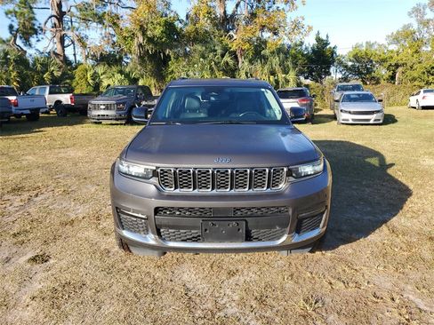 Used 2021 Jeep Grand Cherokee L Limited image 5