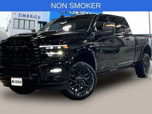 Used 2025 RAM 2500 Limited AWD/4WD image 3
