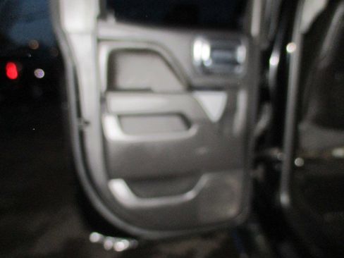 Used 2015 Chevrolet Silverado 2500 LTZ image 28