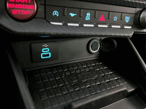 Certified 2024 Ford Mustang Premium image 31