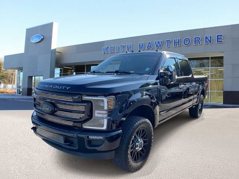 Used 2022 Ford F250 Lariat w/ Black Appearance Package AWD/4WD image 3