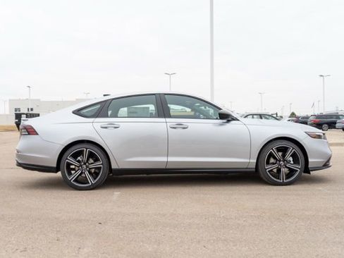 New 2026 Honda Accord SE image 8
