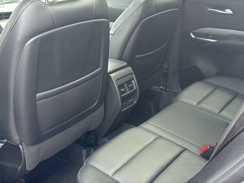 Used 2021 Cadillac XT4 Premium Luxury w/ Cold Weather Package FWD image 32