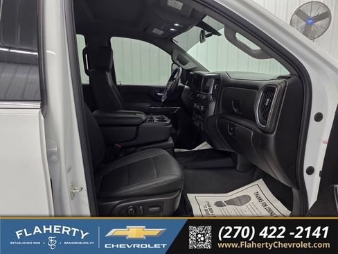 Used 2022 Chevrolet Silverado 2500 LTZ AWD/4WD image 15