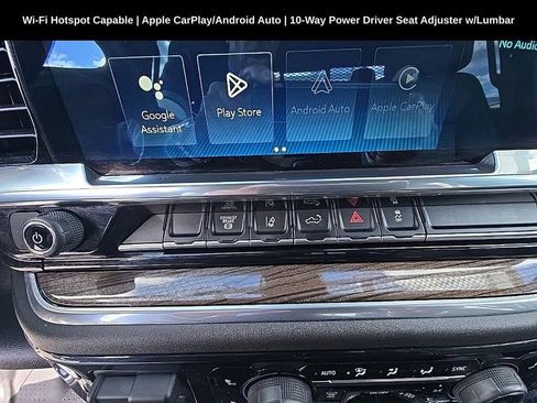 Used 2024 Chevrolet Silverado 2500 LT w/ Convenience Package image 22