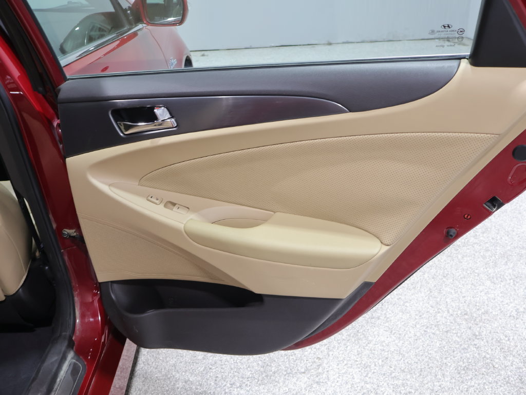 Used 2013 Hyundai Sonata Limited FWD image 21