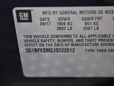 Used 2018 Chevrolet Cruze Premier image 36