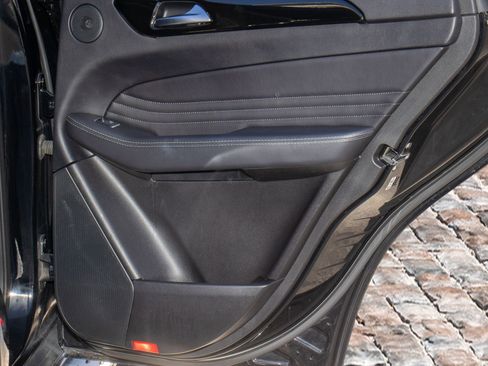 Used 2018 Mercedes-Benz GLE 43 AMG 4MATIC Coupe w/ Premium 3 Package image 12